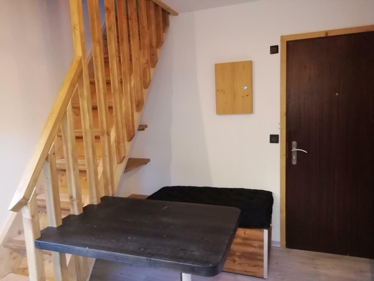 Studio En Duplex Renove Thônes エクステリア 写真